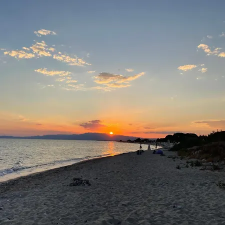 Sea View Chic Апартаменты Kariani