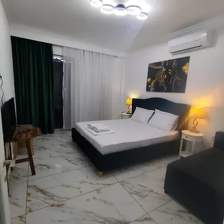 Sea View Chic * Kariani