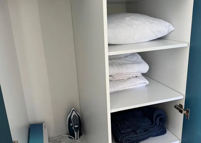 Apartament Sea View Chic Karianí